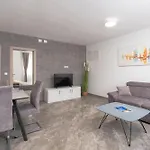 Juli Apartmán *