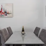 Juli Apartmán *