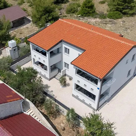 Juli Apartmán