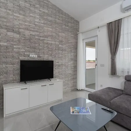 Apartament Juli
